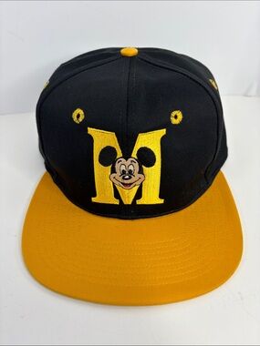Vintage 90s Disney Mickey Mouse Snapback Hat Cap Goofy’s Hat Co Black Yellow